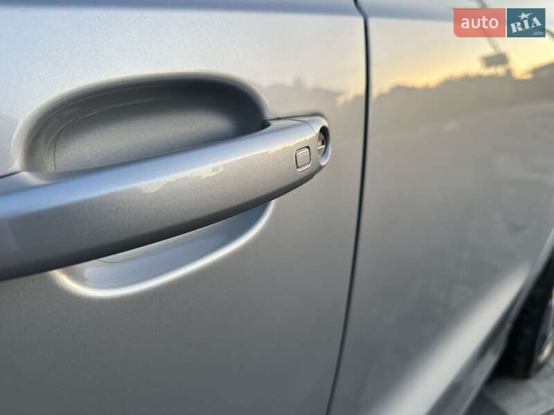 Внедорожник / Кроссовер Audi RS Q3 2016 в Луцке