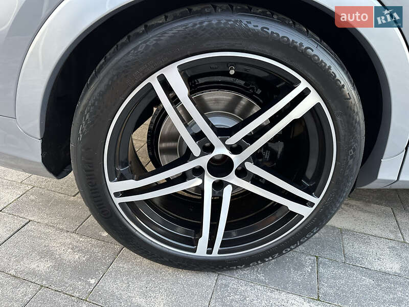 Внедорожник / Кроссовер Audi RS Q3 2016 в Луцке