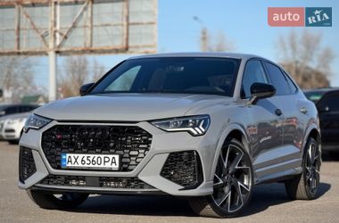 Внедорожник / Кроссовер Audi RS Q3 2021 в Киеве