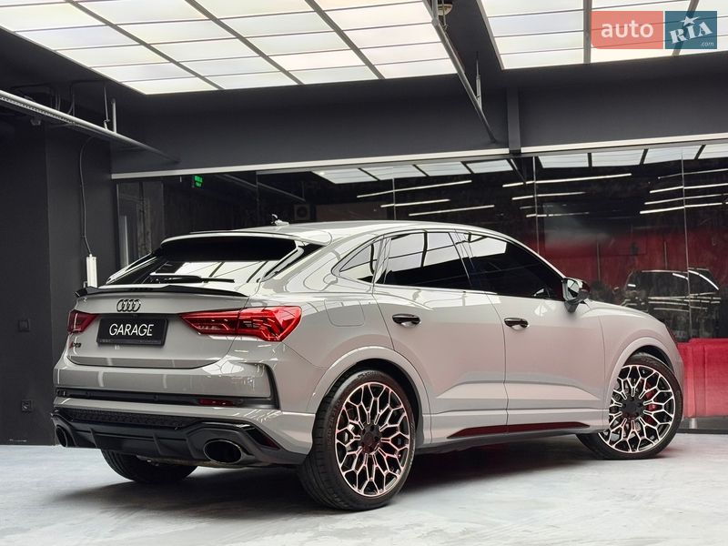 Внедорожник / Кроссовер Audi RS Q3 2023 в Киеве фото 23 Внедорожник / Кроссовер Audi RS Q3 2023 в Киеве