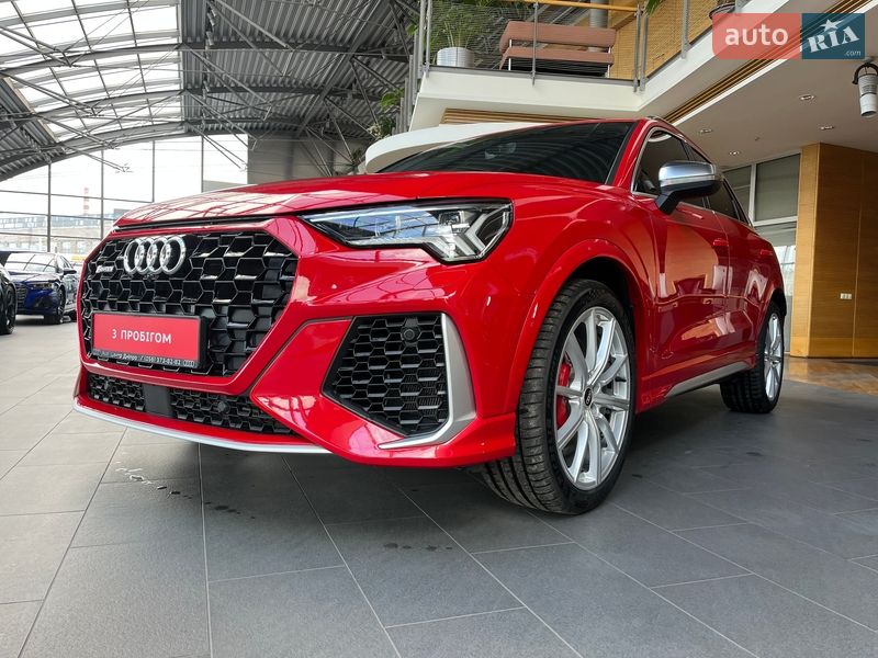 Позашляховик / Кросовер Audi RS Q3 2021 в Дніпрі фото 6 Позашляховик / Кросовер Audi RS Q3 2021 в Дніпрі