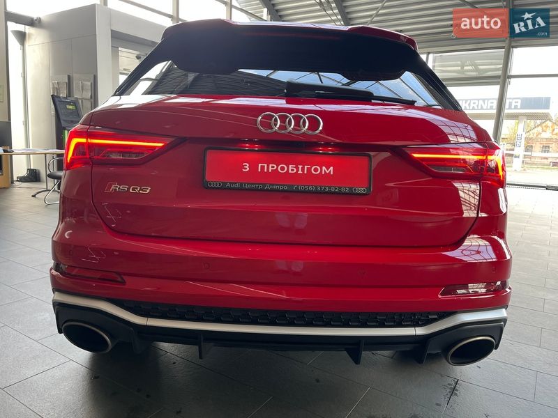 Позашляховик / Кросовер Audi RS Q3 2021 в Дніпрі фото 24 Позашляховик / Кросовер Audi RS Q3 2021 в Дніпрі