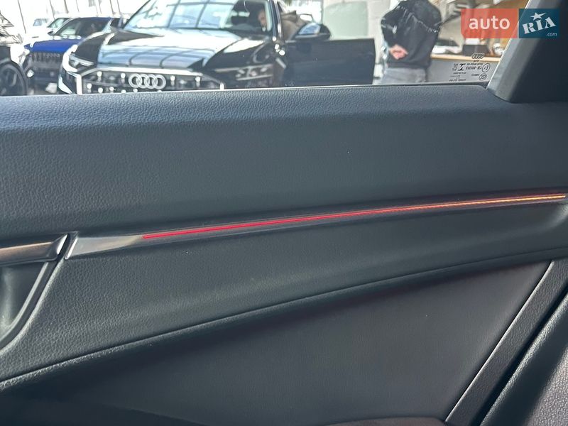 Позашляховик / Кросовер Audi RS Q3 2021 в Дніпрі фото 42 Позашляховик / Кросовер Audi RS Q3 2021 в Дніпрі