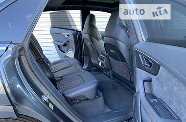 Внедорожник / Кроссовер Audi RS Q8 2021 в 