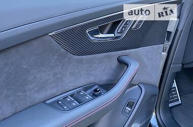 Внедорожник / Кроссовер Audi RS Q8 2021 в 