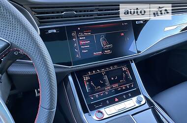 Внедорожник / Кроссовер Audi RS Q8 2021 в 