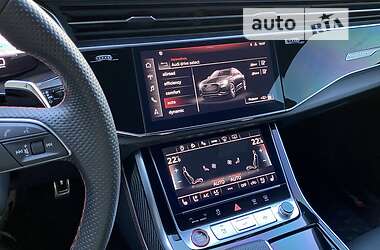 Внедорожник / Кроссовер Audi RS Q8 2021 в 