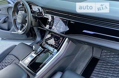 Внедорожник / Кроссовер Audi RS Q8 2021 в 