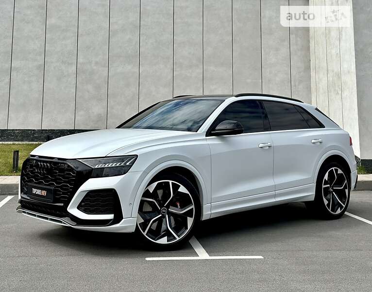 Внедорожник / Кроссовер Audi RS Q8 2020 в Киеве