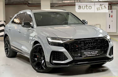 Внедорожник / Кроссовер Audi RS Q8 2022 в 