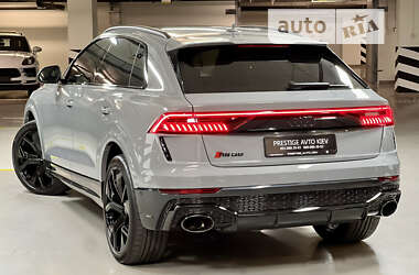 Внедорожник / Кроссовер Audi RS Q8 2022 в 