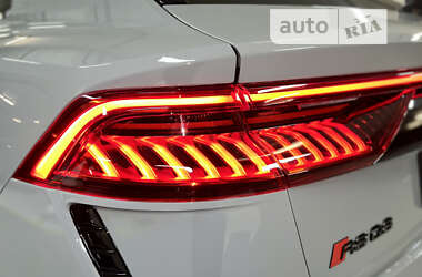 Внедорожник / Кроссовер Audi RS Q8 2022 в 