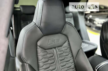Внедорожник / Кроссовер Audi RS Q8 2022 в 