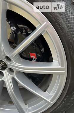 Внедорожник / Кроссовер Audi RS Q8 2021 в 