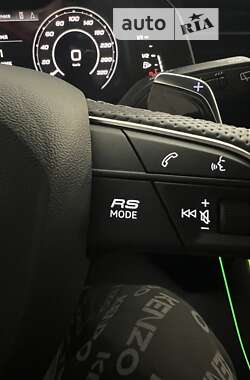 Внедорожник / Кроссовер Audi RS Q8 2021 в 