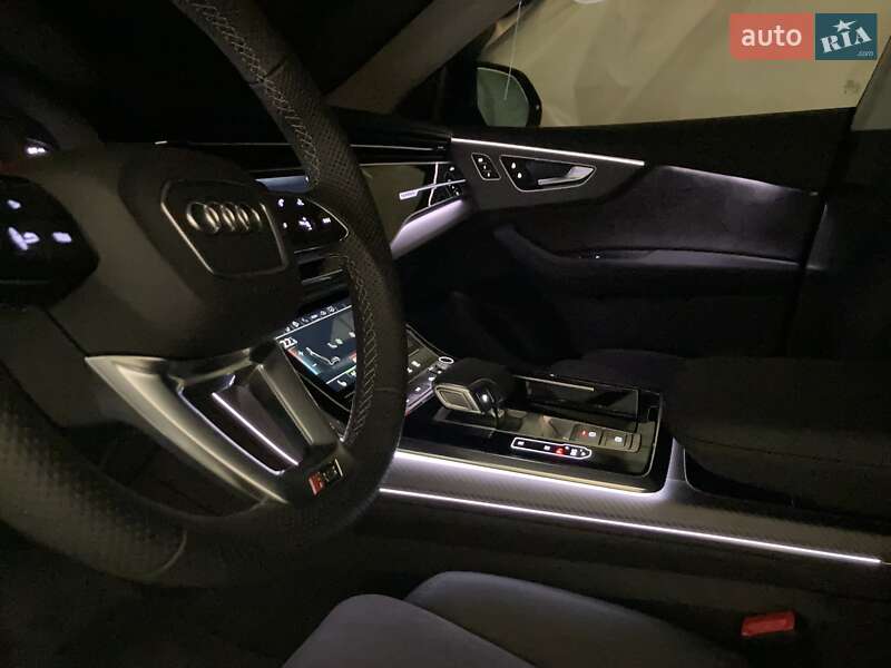 Позашляховик / Кросовер Audi RS Q8 2022 в Львові