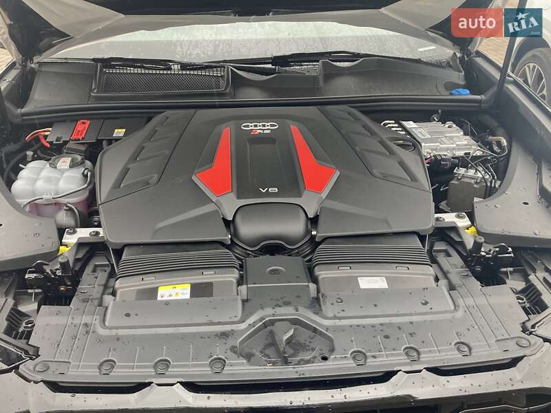 Позашляховик / Кросовер Audi RS Q8 2022 в Львові