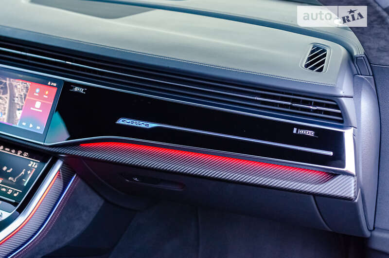 Внедорожник / Кроссовер Audi RS Q8 2020 в Киеве