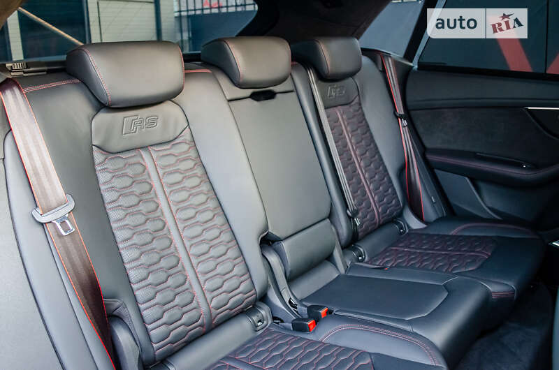 Внедорожник / Кроссовер Audi RS Q8 2020 в Киеве
