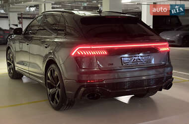 Внедорожник / Кроссовер Audi RS Q8 2021 в 