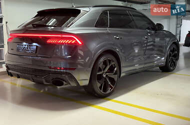 Внедорожник / Кроссовер Audi RS Q8 2021 в 