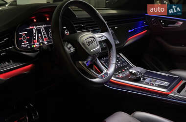 Внедорожник / Кроссовер Audi RS Q8 2021 в 