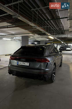 Позашляховик / Кросовер Audi RS Q8 2020 в 