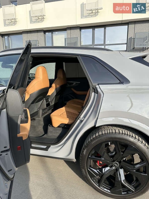 Позашляховик / Кросовер Audi RS Q8 2023 в Києві