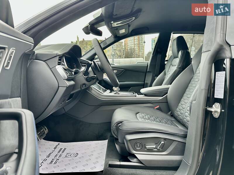 Внедорожник / Кроссовер Audi RS Q8 2025 в Киеве