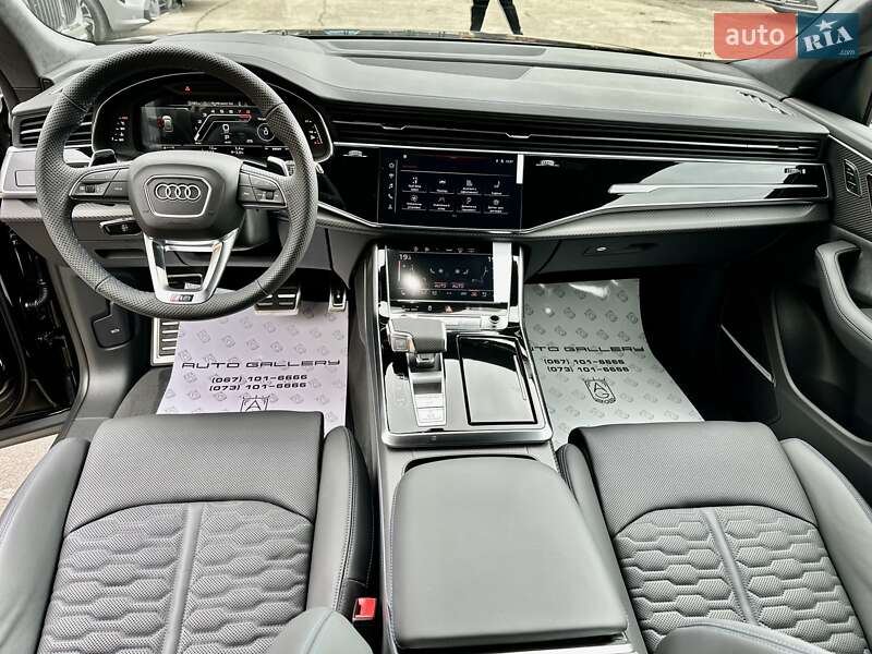 Внедорожник / Кроссовер Audi RS Q8 2025 в Киеве