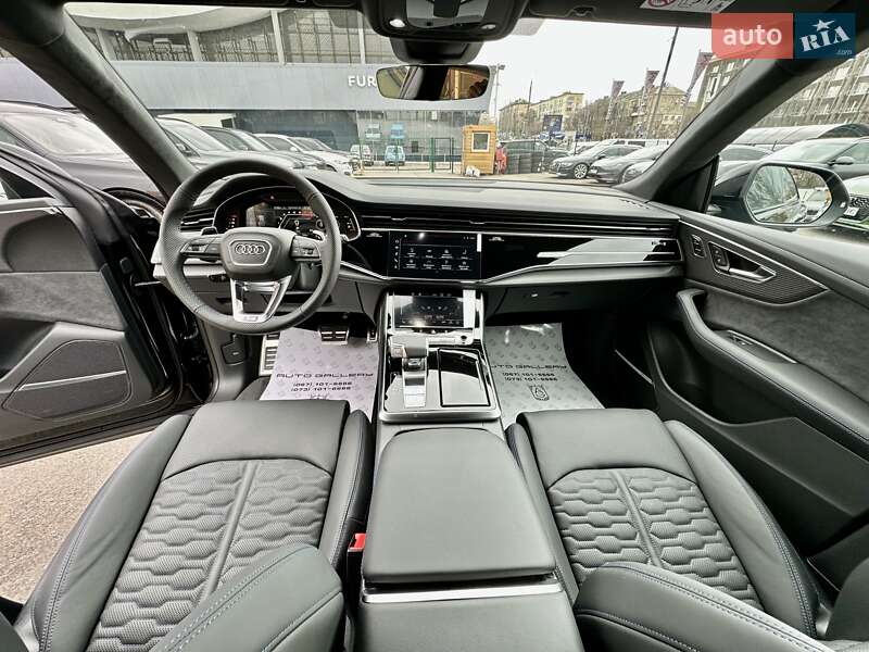 Внедорожник / Кроссовер Audi RS Q8 2025 в Киеве