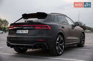 Внедорожник / Кроссовер Audi RS Q8 2020 в 