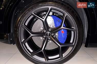Внедорожник / Кроссовер Audi RS Q8 2024 в 