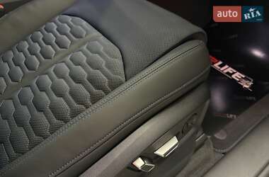Позашляховик / Кросовер Audi RS Q8 2025 в 