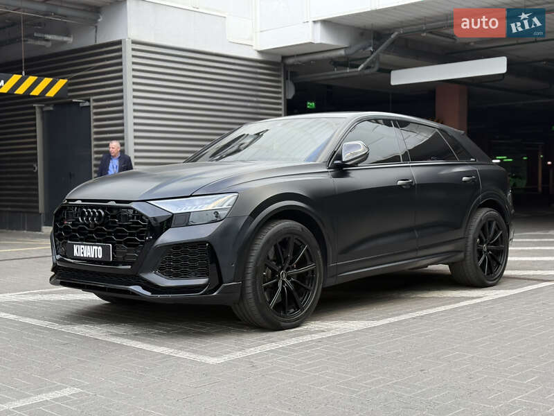 Позашляховик / Кросовер Audi RS Q8 2021 в 