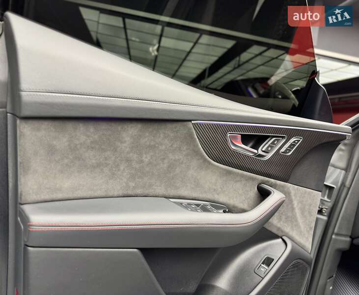Внедорожник / Кроссовер Audi RS Q8 2021 в Киеве