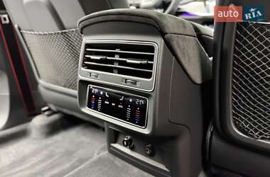 Позашляховик / Кросовер Audi RS Q8 2021 в 