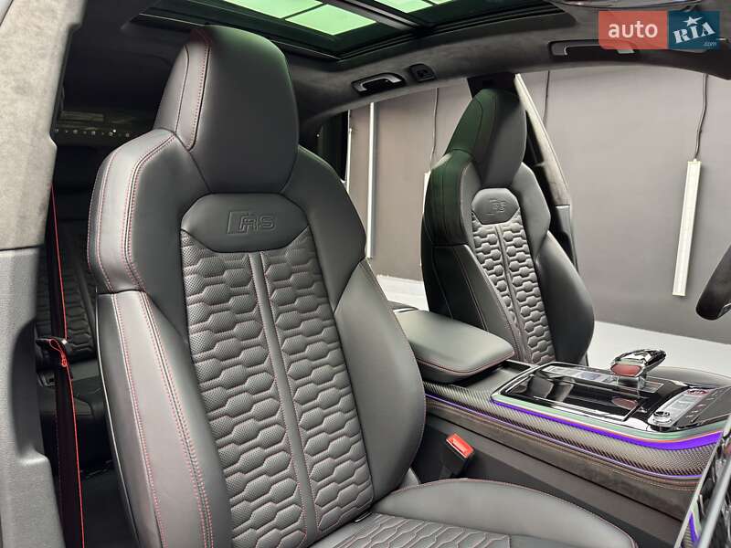 Внедорожник / Кроссовер Audi RS Q8 2021 в Киеве