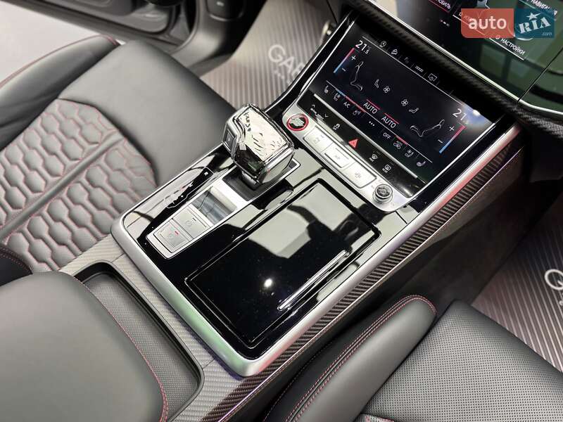 Внедорожник / Кроссовер Audi RS Q8 2021 в Киеве