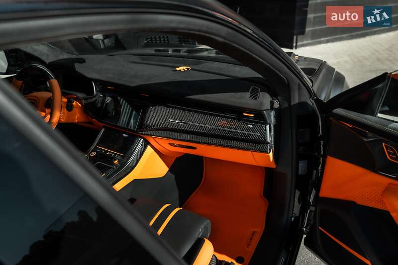 Позашляховик / Кросовер Audi RS Q8 2020 в Києві