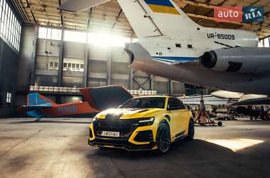 Позашляховик / Кросовер Audi RS Q8 2020 в 