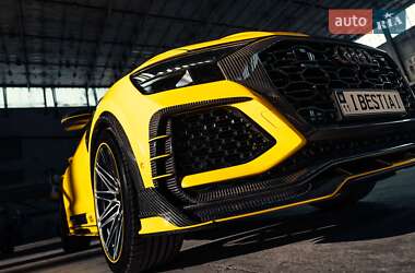 Позашляховик / Кросовер Audi RS Q8 2020 в 