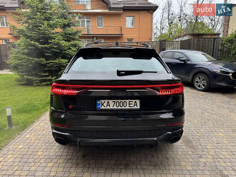 Внедорожник / Кроссовер Audi RS Q8 2021 в Киеве