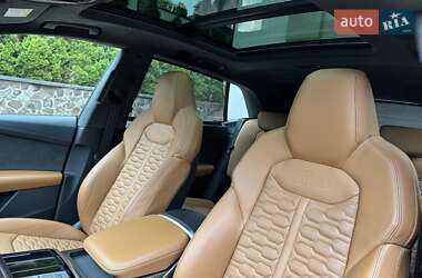 Внедорожник / Кроссовер Audi RS Q8 2021 в 