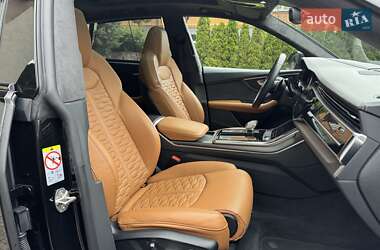 Внедорожник / Кроссовер Audi RS Q8 2021 в 