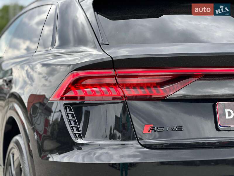 Позашляховик / Кросовер Audi RS Q8 2023 в Києві