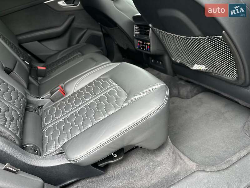 Позашляховик / Кросовер Audi RS Q8 2023 в Києві