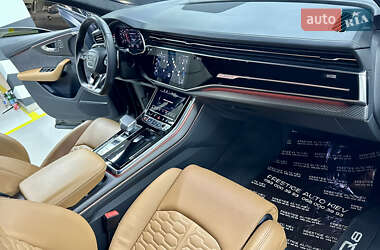 Внедорожник / Кроссовер Audi RS Q8 2020 в 