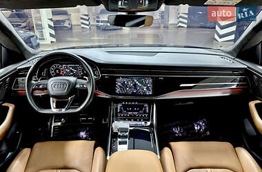 Внедорожник / Кроссовер Audi RS Q8 2020 в 