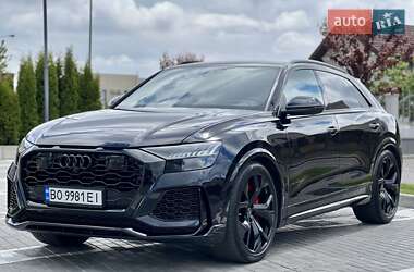 Внедорожник / Кроссовер Audi RS Q8 2021 в 